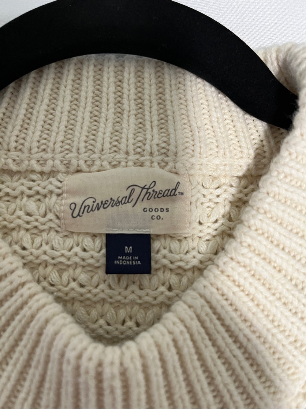 Universal Thread Cream Textured Crewneck Sweater - Picture 6 of 8